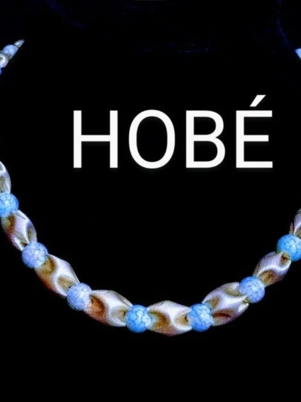 Hobé Very Rare Necklace. Hobe